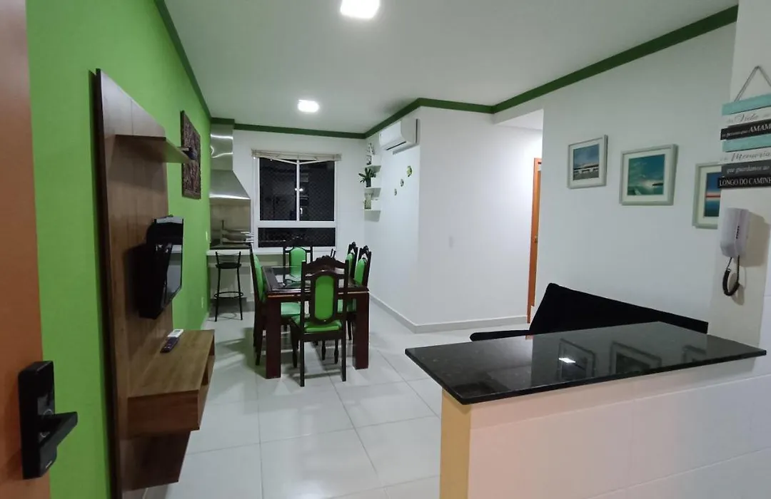 Apartamento Resort Palmeiras 2 com 03 Quartos Ubatuba-1